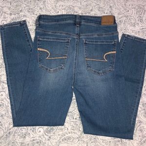 High rise jagging next level stretch jeans